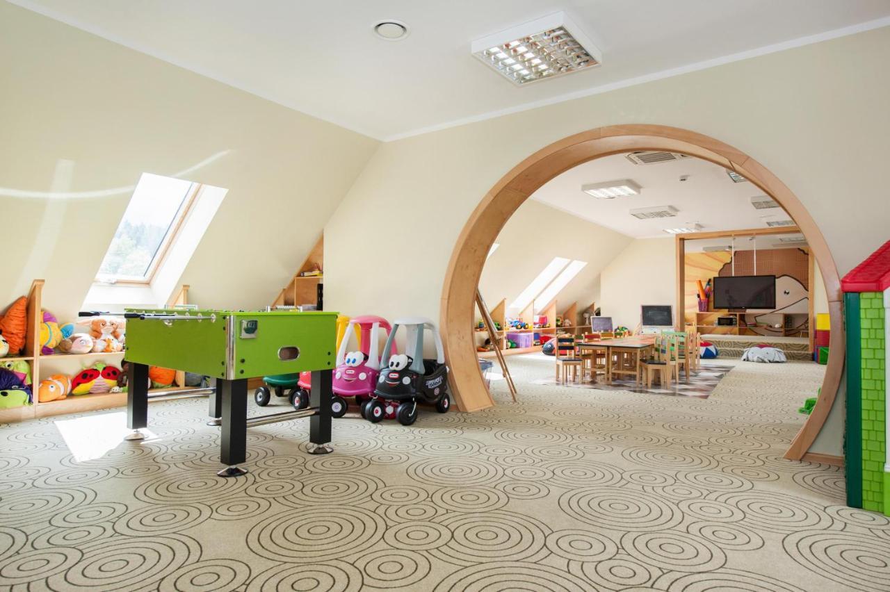 Sandra & Aquapark Resort